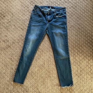 Kenzie woman’s skinny jeans